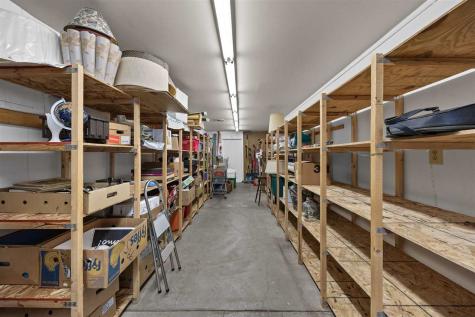 1054 W Madison Street Washington IA 52353