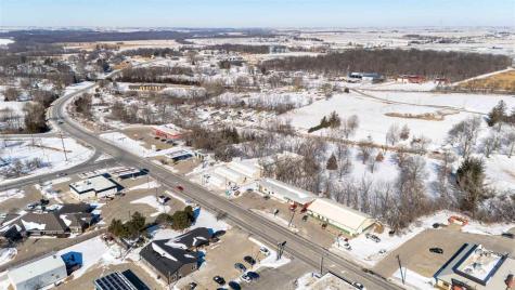 1054 W Madison Street Washington IA 52353