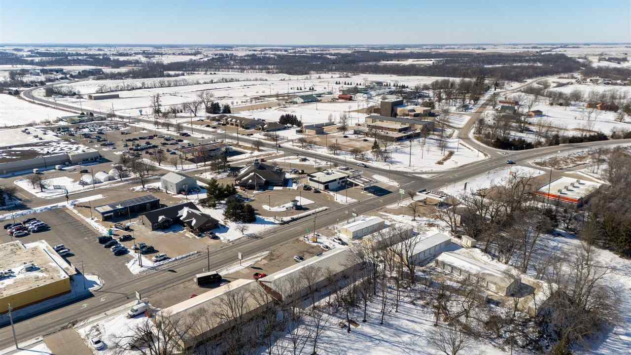 1054 W Madison Street Washington IA 52353