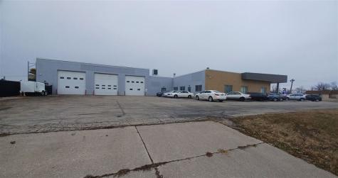 2710 SW 6th Street Cedar Rapids IA 52404