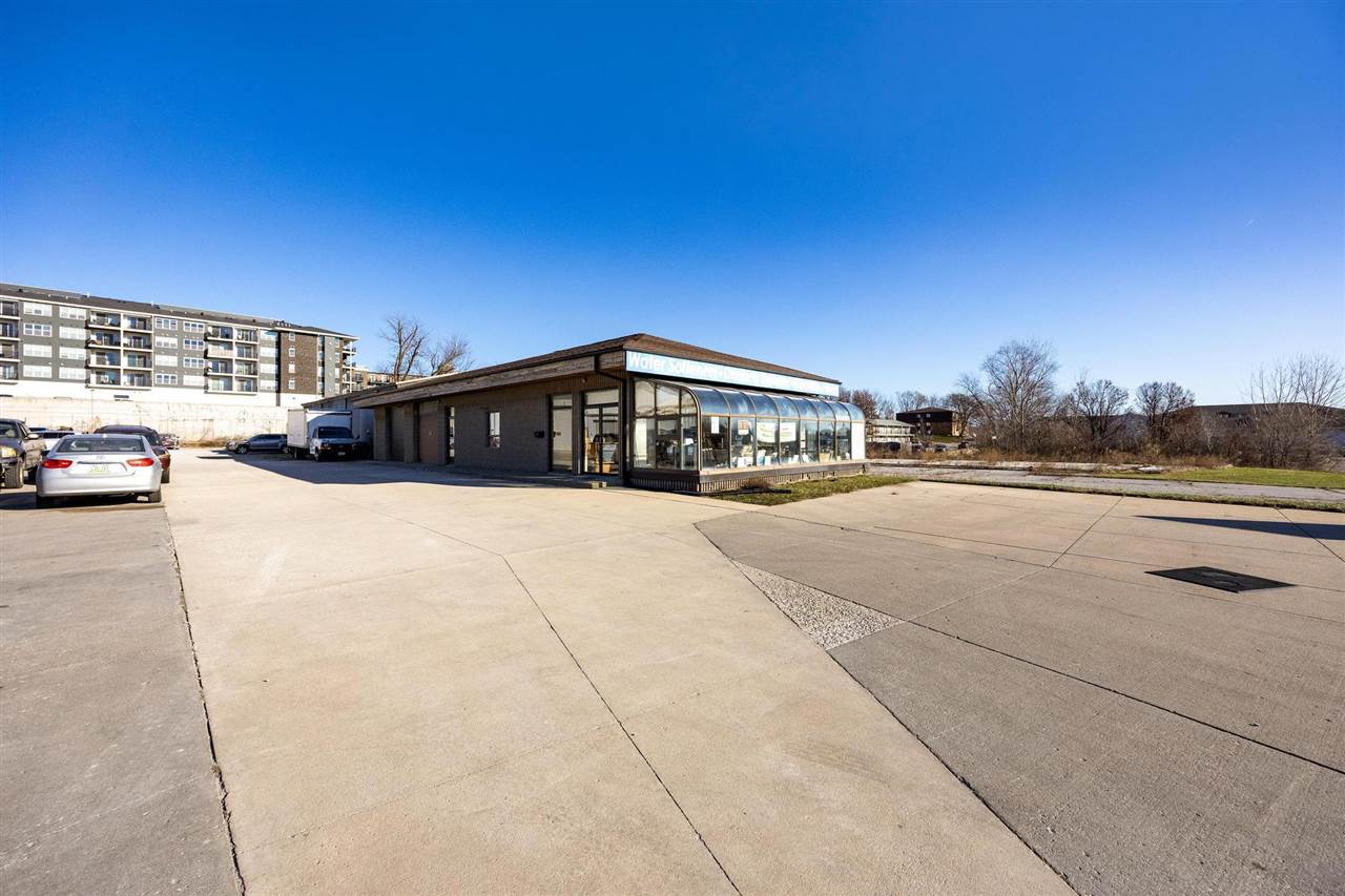 711 2nd Street Coralville IA 52241
