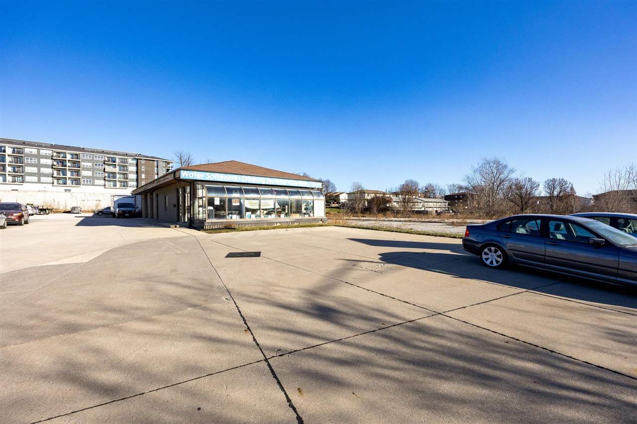 711 2nd Street Coralville IA 52241