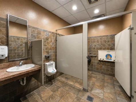 416 W Jackson Street Sigourney IA 52591