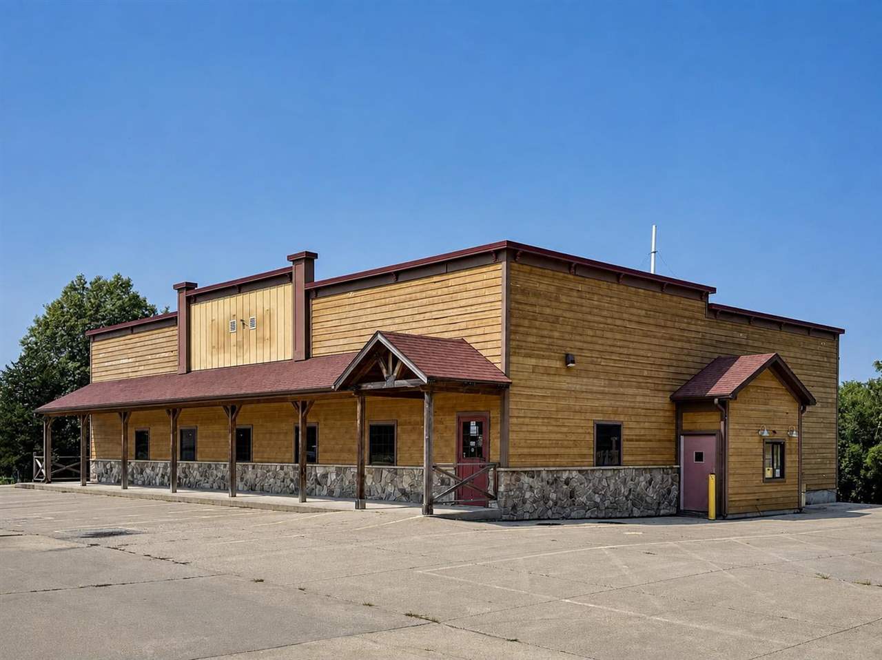 416 W Jackson Street Sigourney IA 52591