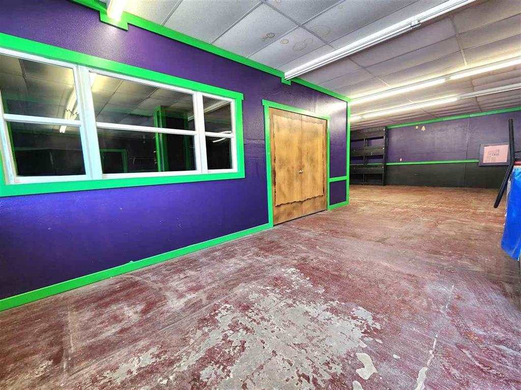 594 Eastern Avenue Marengo IA 52301