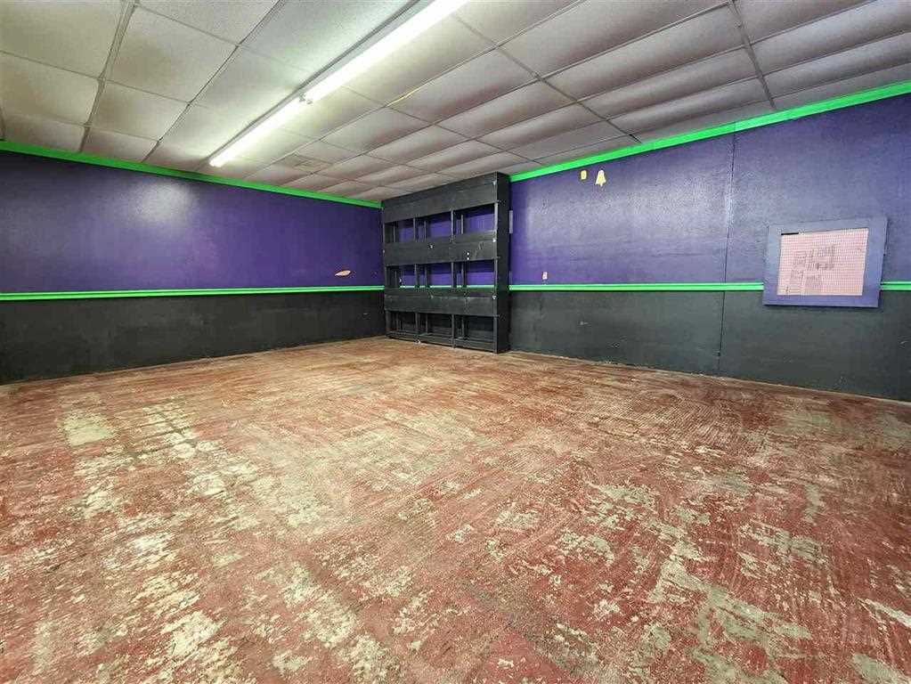 594 Eastern Avenue Marengo IA 52301