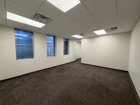 103 E College Street Iowa City IA 52240