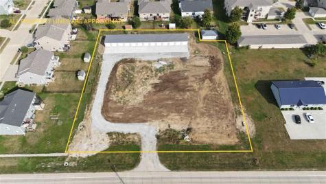130 Oakcrest Hill Road SE Hills IA 52235
