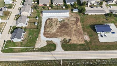 130 Oakcrest Hill Road SE Hills IA 52235