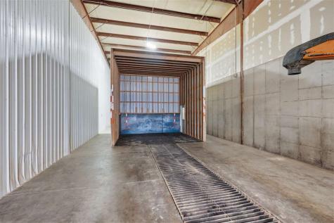 1004 Grant Street Manchester IA 52057