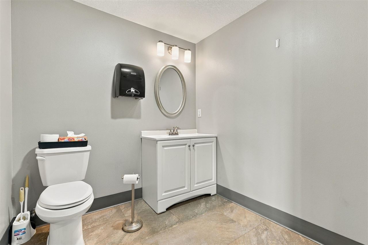 1701 E Washington Street Washington IA 52353