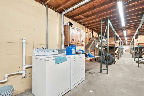 1701 E Washington Street Washington IA 52353