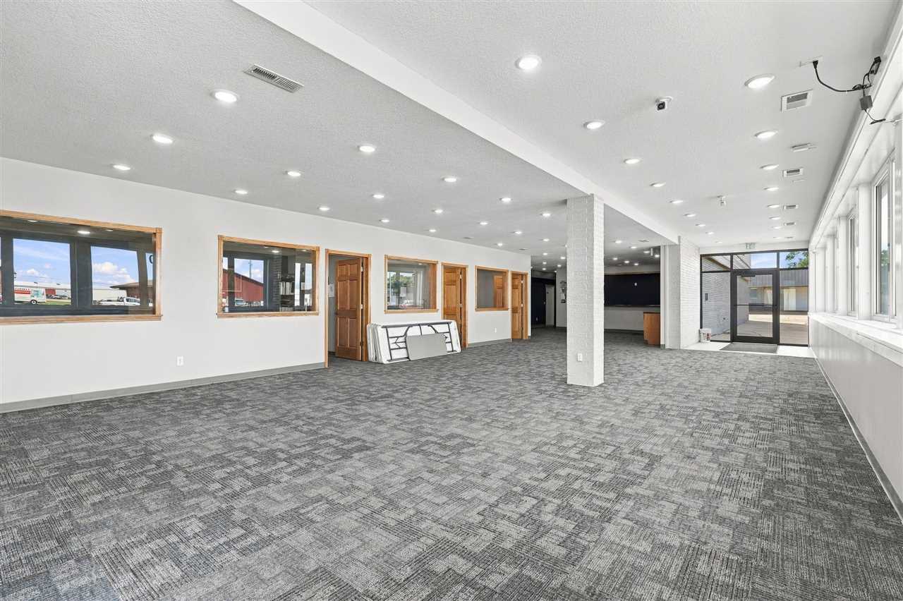 1701 E Washington Street Washington IA 52353