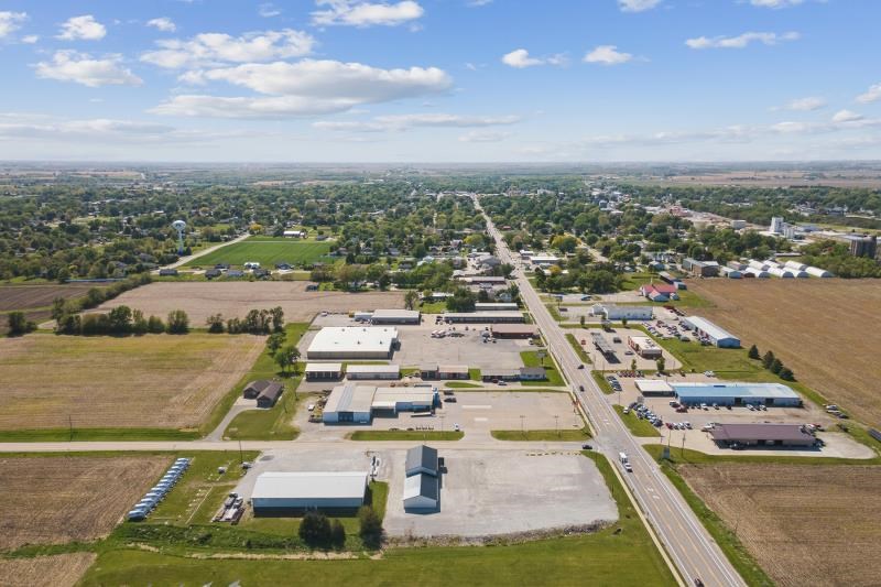 214 Airport Road Washington IA 52353