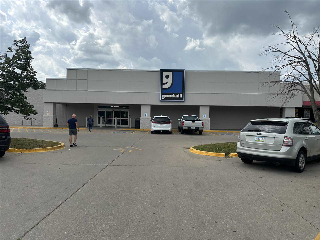 425 E Highway 6 Iowa City IA 52240