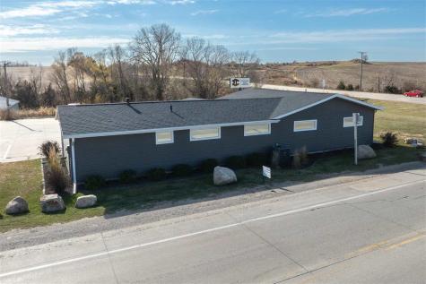 2601 120th Street NW Swisher IA 52338