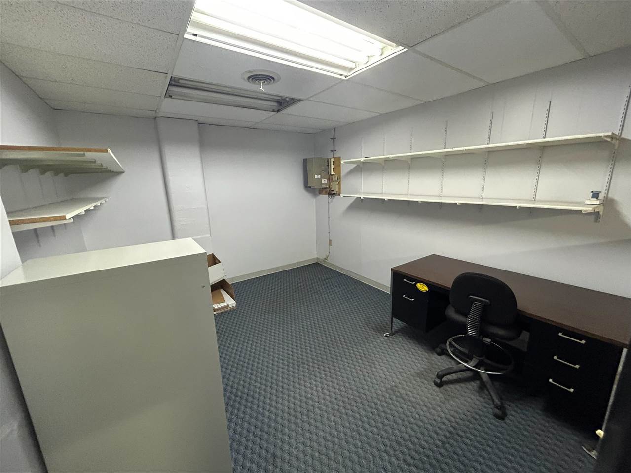 931/945 SW Rockford Road Cedar Rapids IA 52404