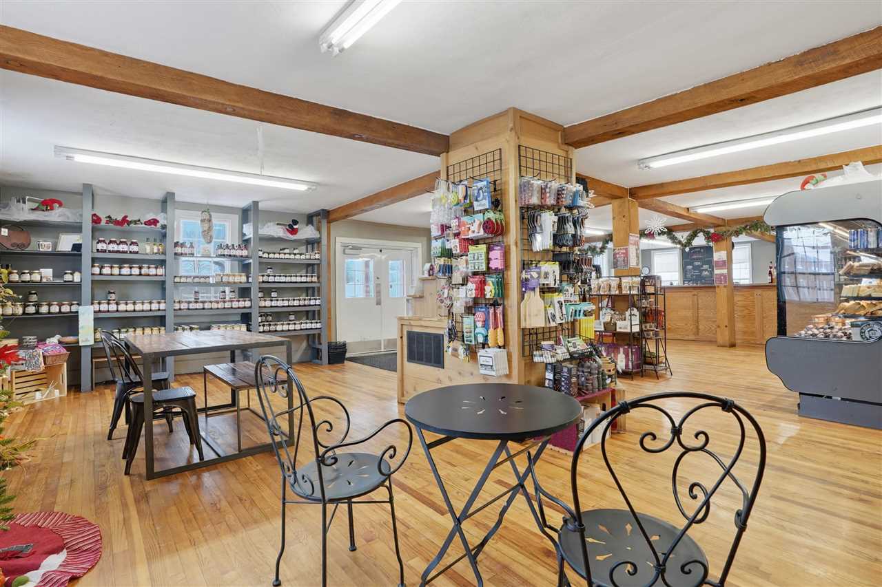 4402 220th Trail Amana IA 52203