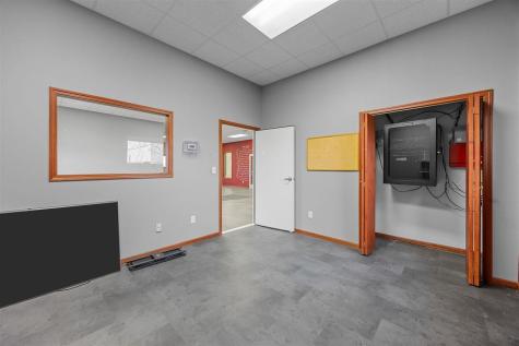 42 Spruce Street Tipton IA 52772