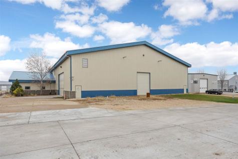42 Spruce Street Tipton IA 52772