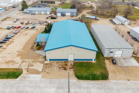 42 Spruce Street Tipton IA 52772