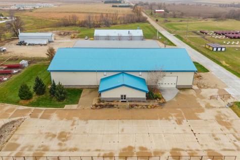 42 Spruce Street Tipton IA 52772