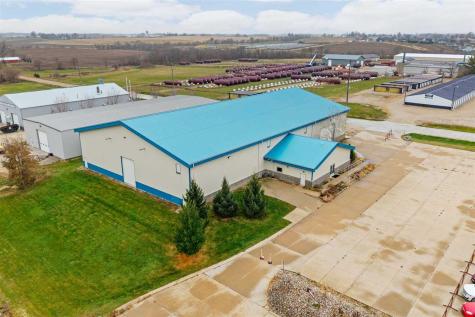 42 Spruce Street Tipton IA 52772