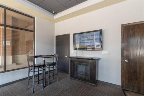 843 Quarry Road Coralville IA 52241