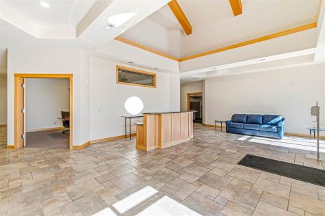 2425 Oakdale Boulevard Coralville IA 52241
