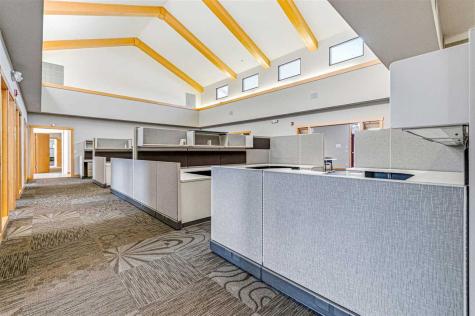 2425 Oakdale Boulevard Coralville IA 52241