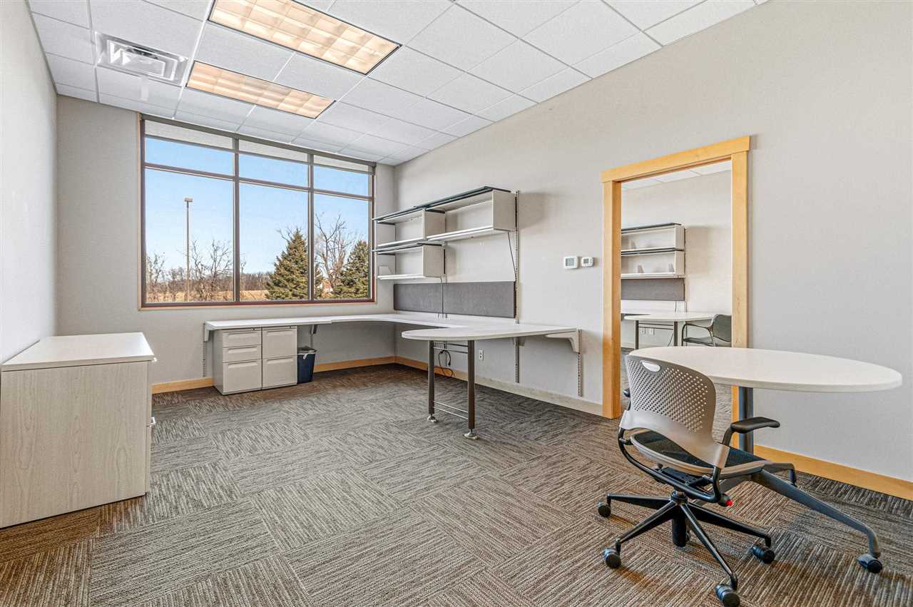 2425 Oakdale Boulevard Coralville IA 52241