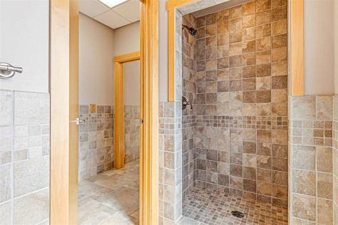 2425 Oakdale Boulevard Coralville IA 52241