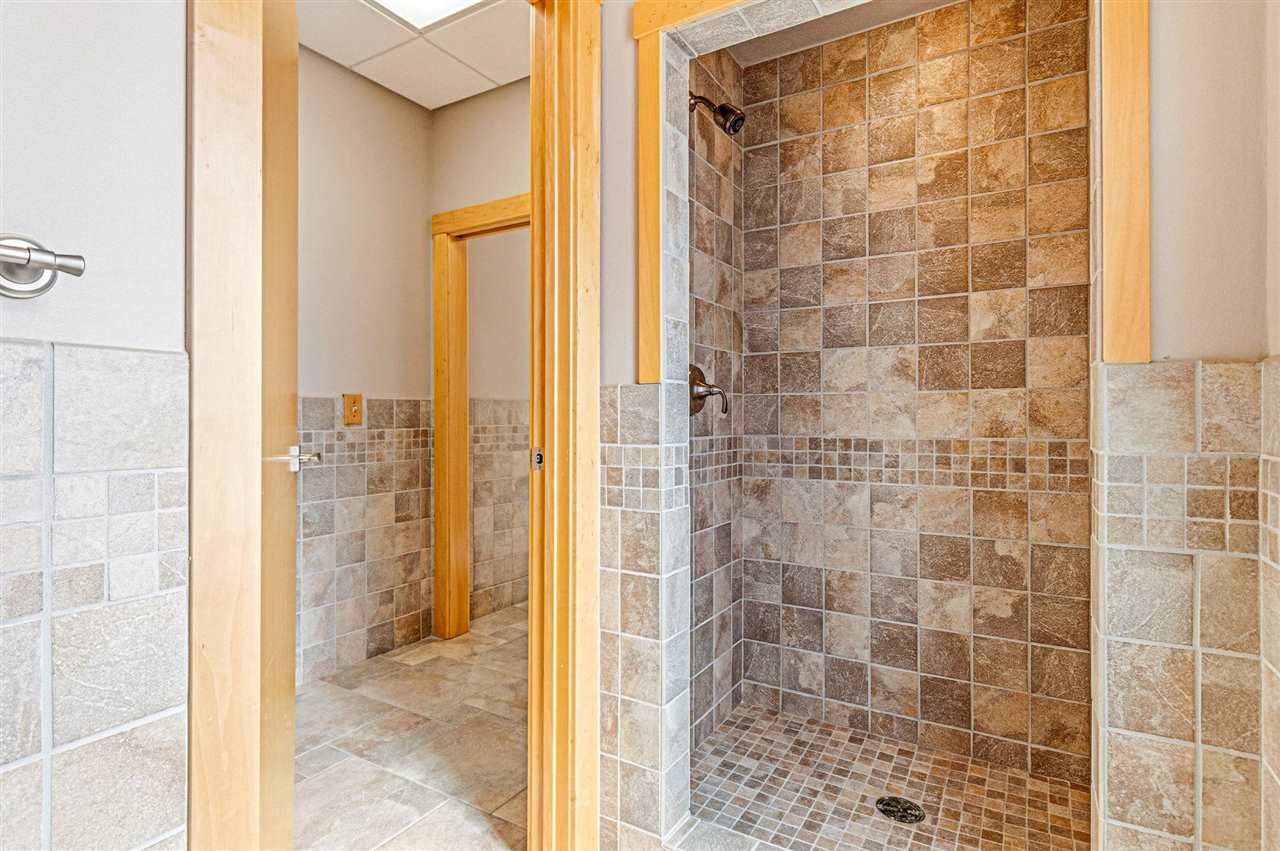 2425 Oakdale Boulevard Coralville IA 52241