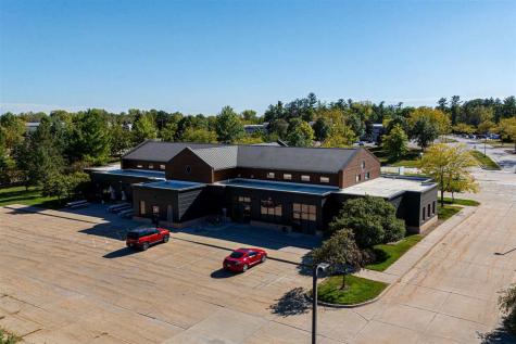 2425 Oakdale Boulevard Coralville IA 52241
