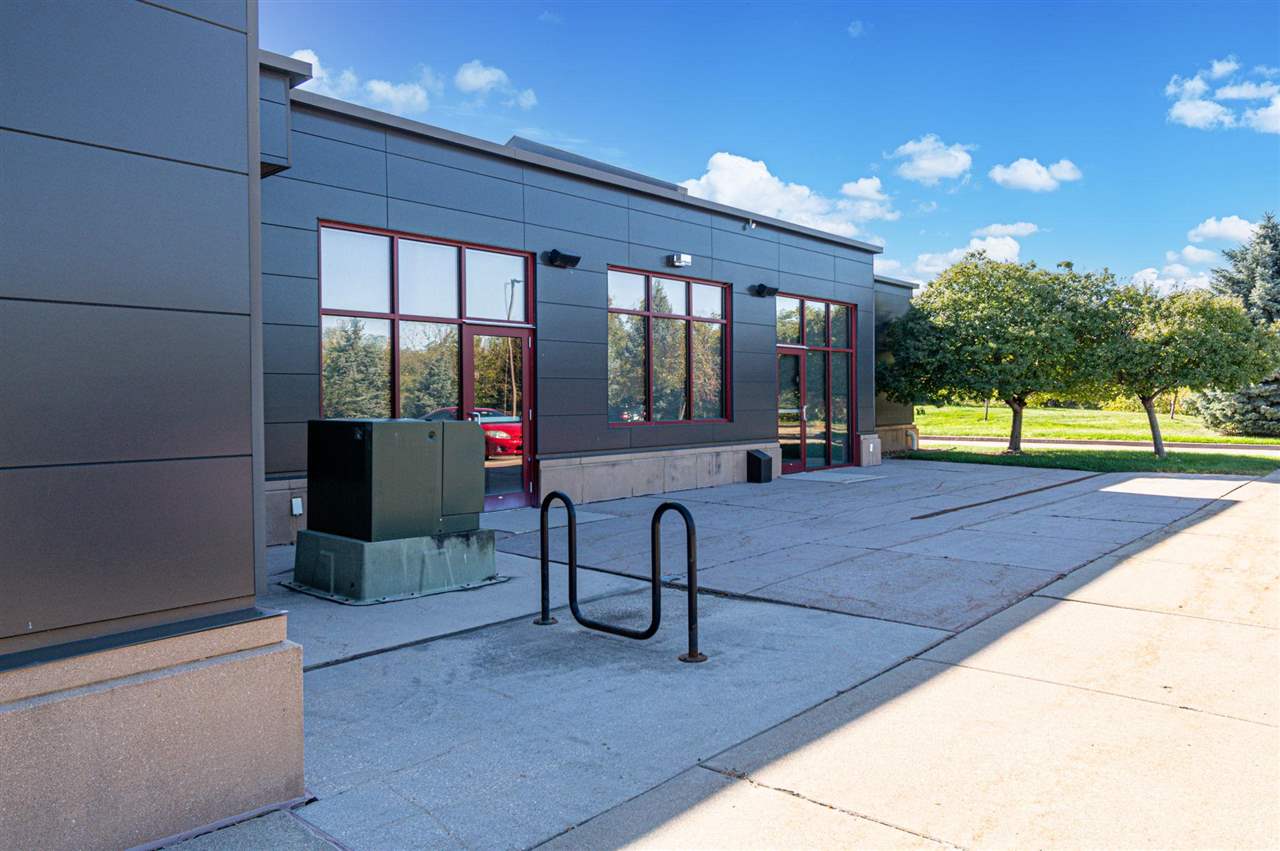 2425 Oakdale Boulevard Coralville IA 52241