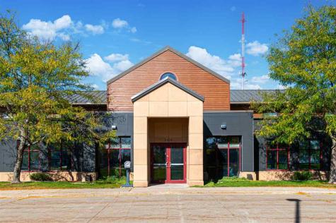 2425 Oakdale Boulevard Coralville IA 52241