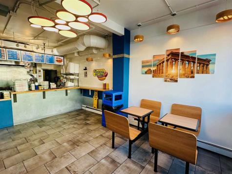 213 Iowa Avenue Iowa City IA 52240