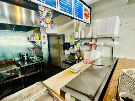 213 Iowa Avenue Iowa City IA 52240
