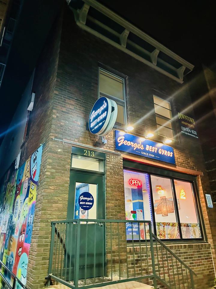 213 Iowa Avenue Iowa City IA 52240