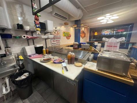 213 Iowa Avenue Iowa City IA 52240