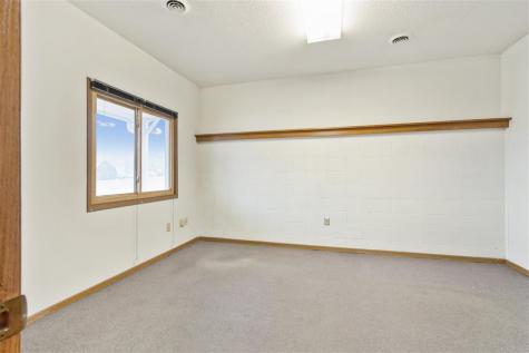 2460 10th Street Coralville IA 52241