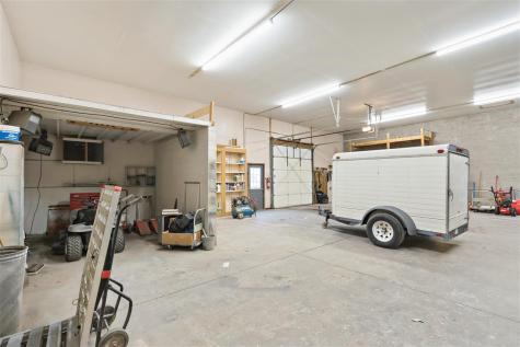 2460 10th Street Coralville IA 52241