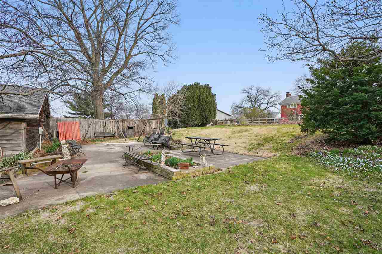 4506 220th Trail Amana IA 52203