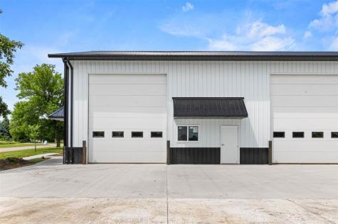 2451 Freedom Court Iowa City IA 52240