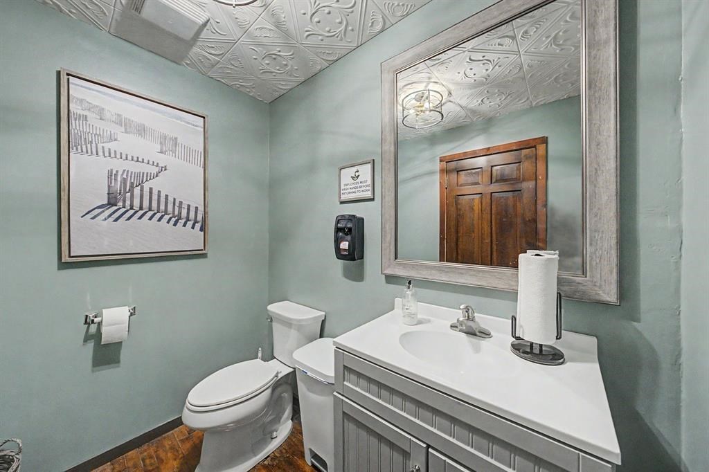 806 12th Street Belle Plaine IA 52208