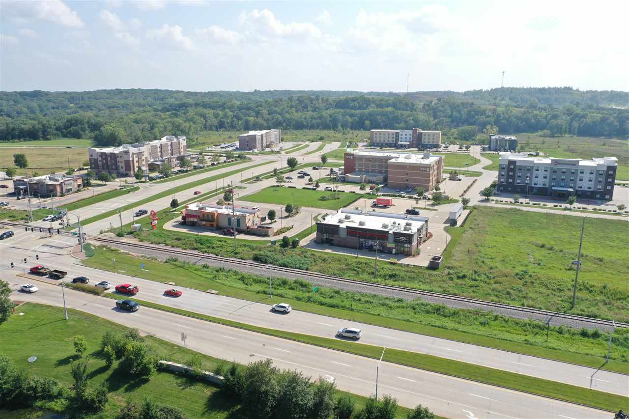 744-746 Coral Ridge Avenue Coralville IA 52241