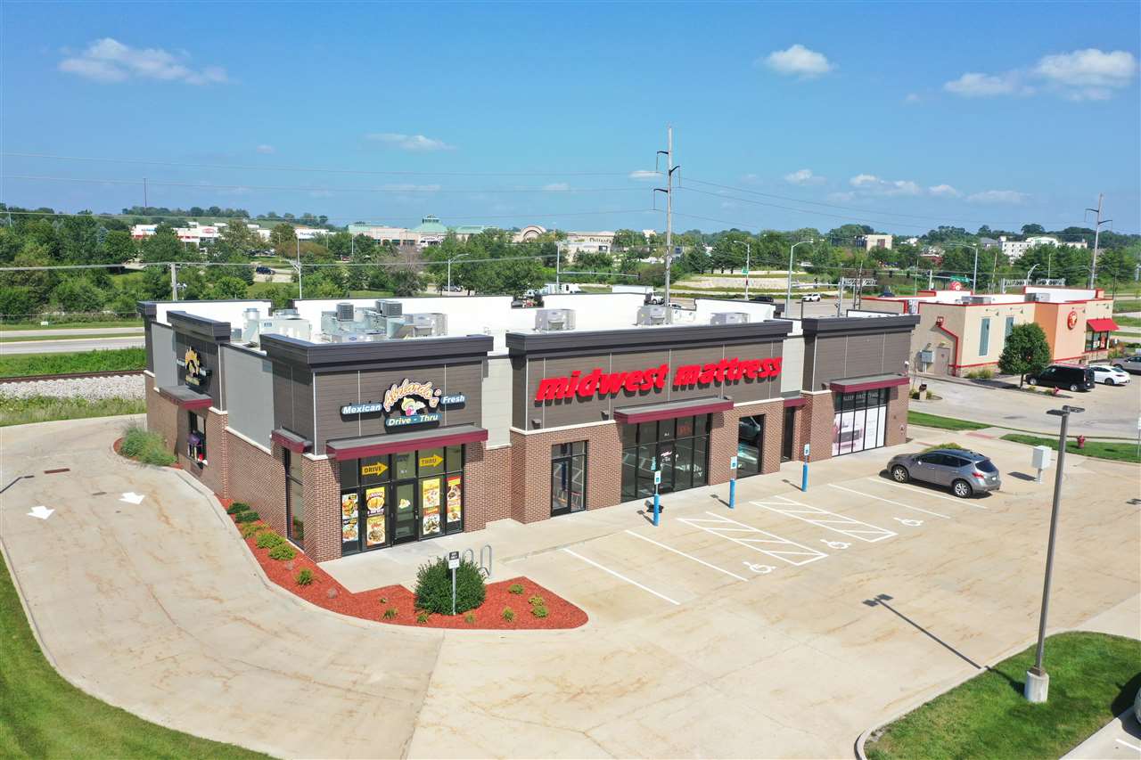 744-746 Coral Ridge Avenue Coralville IA 52241