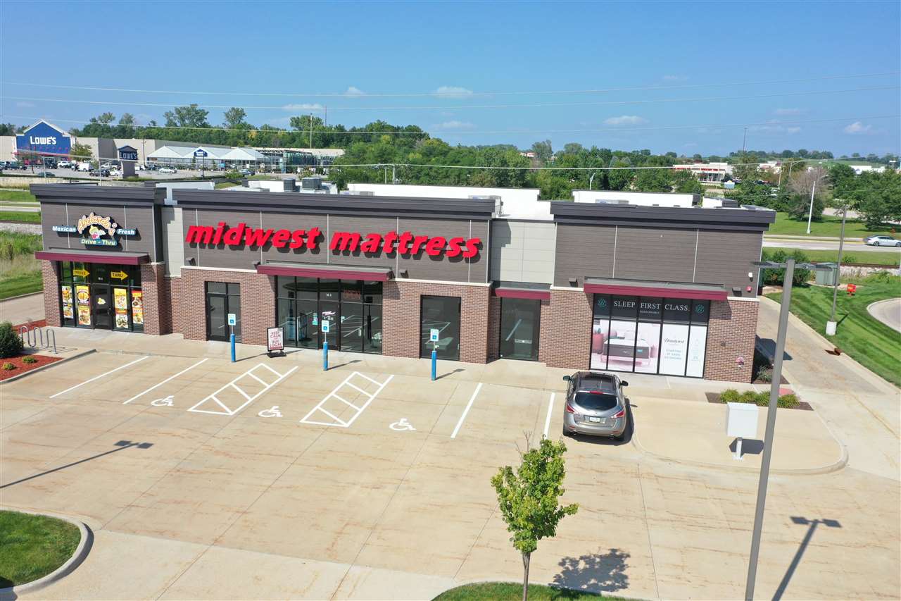 744-746 Coral Ridge Avenue Coralville IA 52241