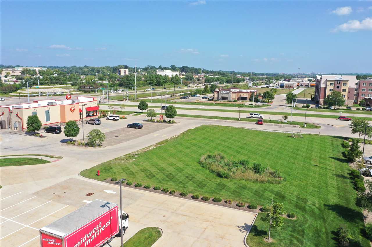 744-746 Coral Ridge Avenue Coralville IA 52241