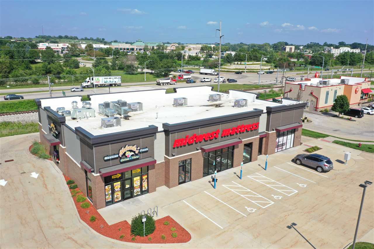 744-746 Coral Ridge Avenue Coralville IA 52241